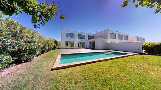 Luxus-Haus in Seilh, Haute-Garonne