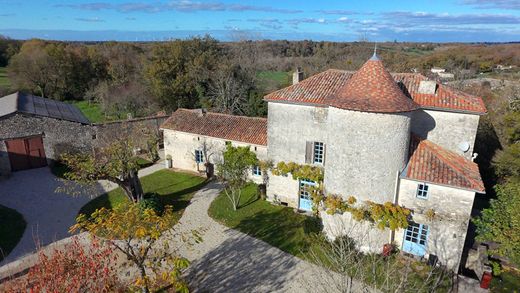 豪宅  Voulême, Vienne