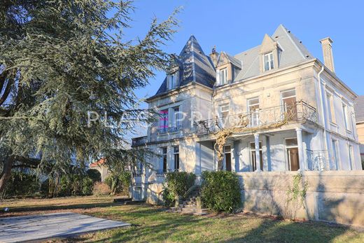 Casa de lujo en Châtel-sur-Moselle, Vosgos