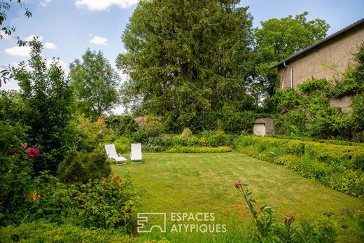 Luxury home in Woël, Meuse