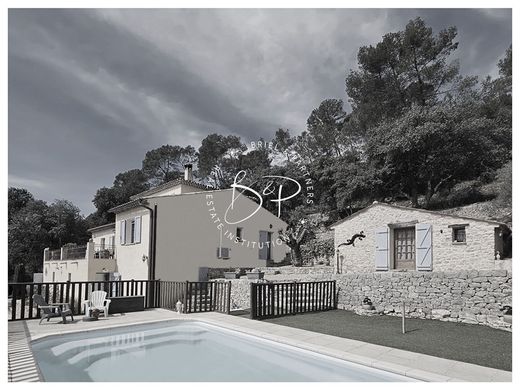 Luxury home in Entrecasteaux, Var