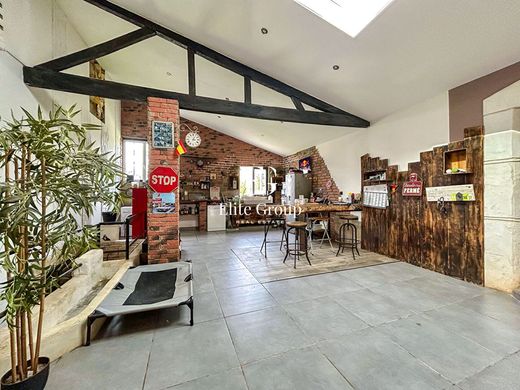 Luksusowy dom w Tonnay-Charente, Charente-Maritime