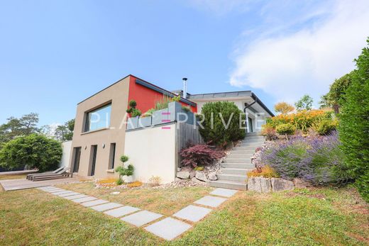 Casa de lujo en Saint-Dié-des-Vosges, Vosgos