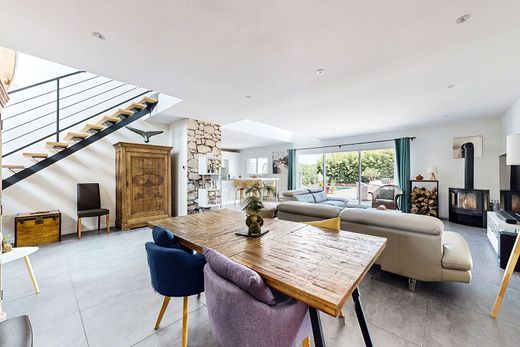 Luxe woning in Mérignac, Gironde