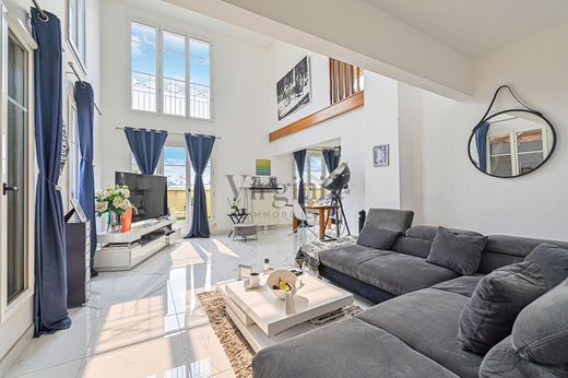 Apartment in Maisons-Alfort, Val-de-Marne