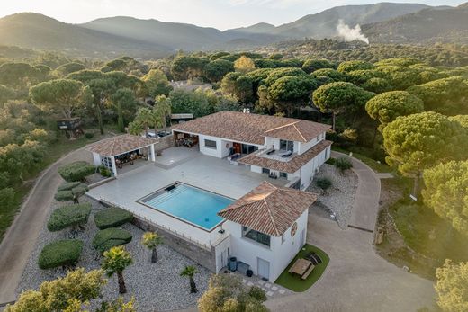 Luxury home in Le Plan-de-la-Tour, Var
