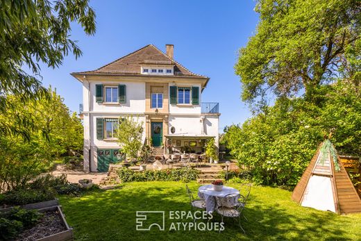 Luxury home in Illzach, Haut-Rhin