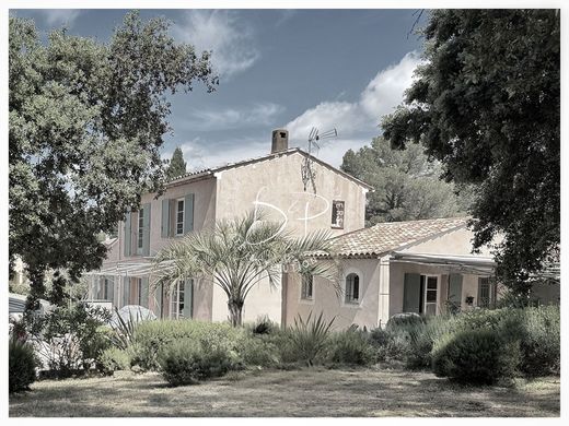 Luxe woning in La Motte, Var