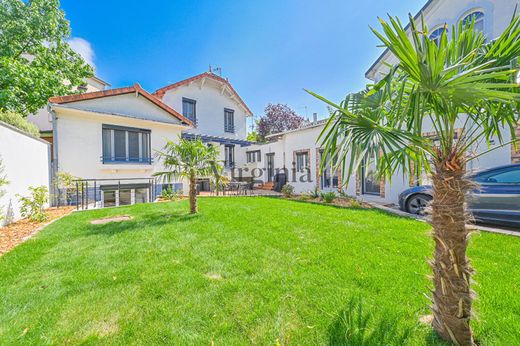 Casa de lujo en Nogent-sur-Marne, Valle de Marne