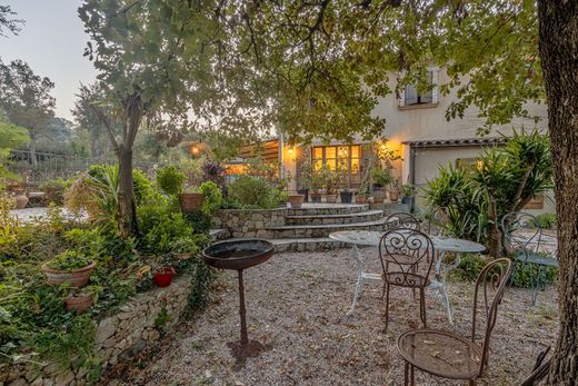 ‏וילה ב  Le Plan-de-la-Tour, Var