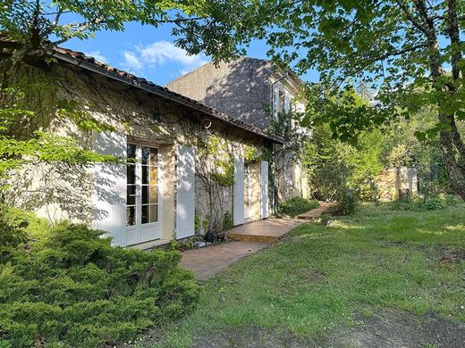 Casa de lujo en Créon, Gironda
