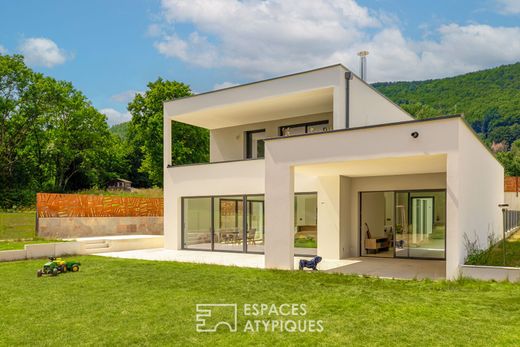 Luxus-Haus in Buhl, Haut-Rhin