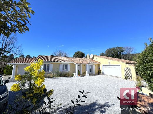 Luxury home in Garéoult, Var