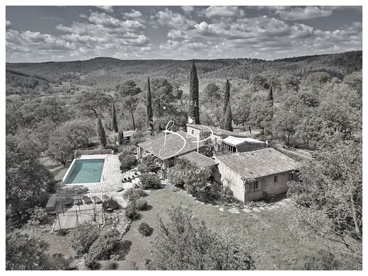 Luxury home in Entrecasteaux, Var