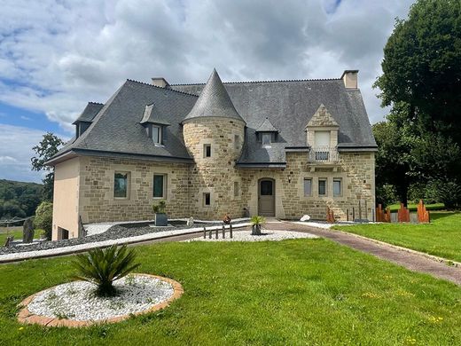 Luxury home in Plœuc-sur-Lié, Côtes-d'Armor
