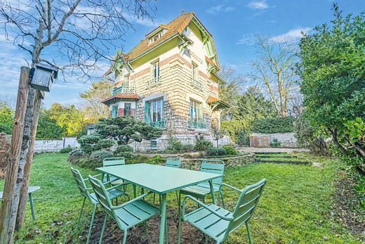 Элитный дом, Le Perreux-sur-Marne, Val-de-Marne