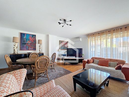 Apartment in Bordeaux, Gironde