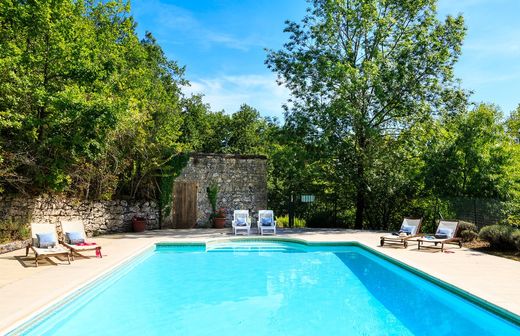 Luxury home in Montagnac-sur-Auvignon, Lot-et-Garonne