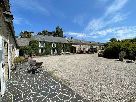 Maison de luxe à Plomodiern, Finistère