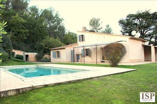 Luxury home in Luynes, Bouches-du-Rhône