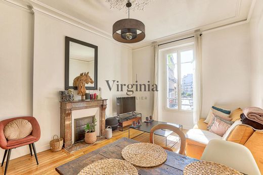 Apartment / Etagenwohnung in Charenton-le-Pont, Val-de-Marne