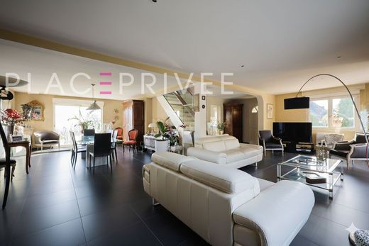 Luksusowy dom w Dommartemont, Meurthe et Moselle