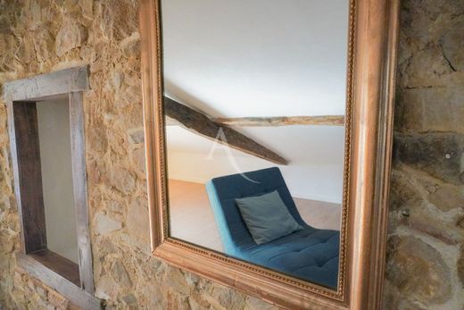 Luxury home in Bardos, Pyrénées-Atlantiques