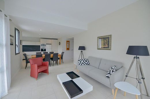 Luxus-Haus in Ahetze, Pyrénées-Atlantiques