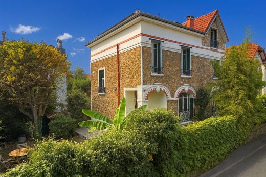 Luxury home in Le Perreux-sur-Marne, Val-de-Marne