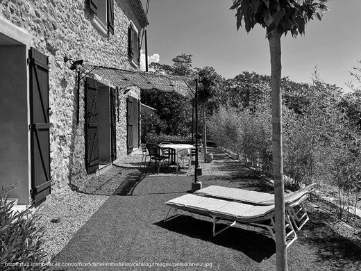 Luxe woning in Saint-Antonin-du-Var, Var