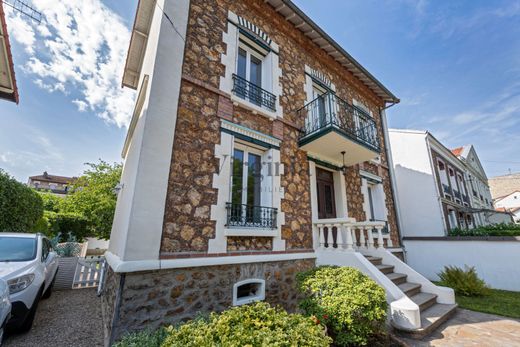 Casa di lusso a Maisons-Alfort, Val-de-Marne