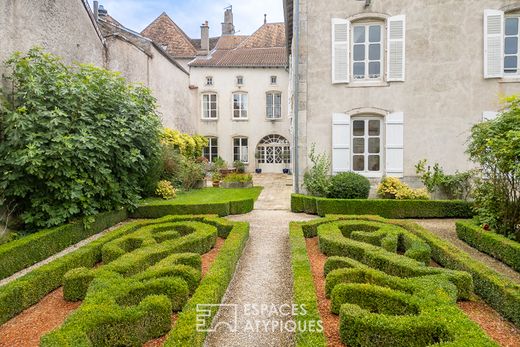 Casa de lujo en Neufchâteau, Vosgos