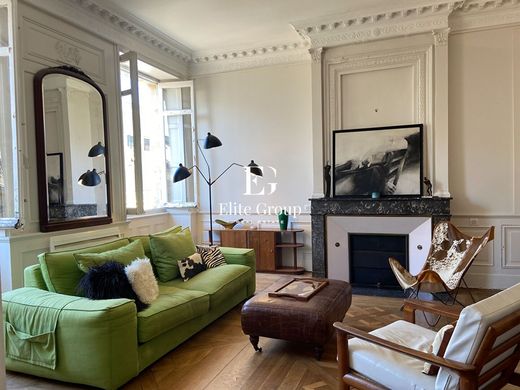 Appartamento a Bordeaux, Gironda