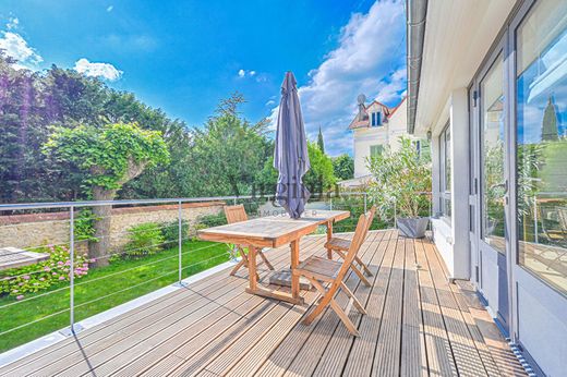 Casa di lusso a Nogent-sur-Marne, Val-de-Marne