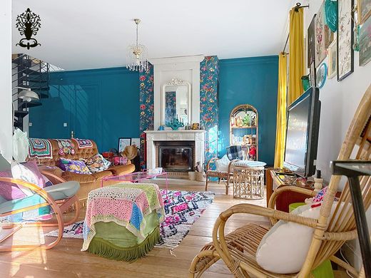 Luksusowy dom w Créon, Gironde