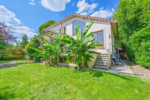 Casa di lusso a Nogent-sur-Marne, Val-de-Marne