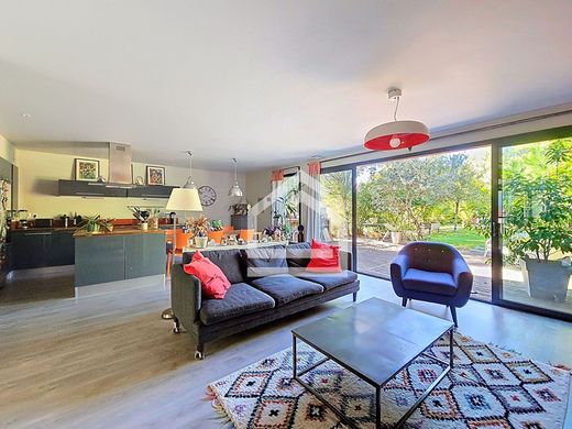 Maison de luxe à Mérignac, Gironde