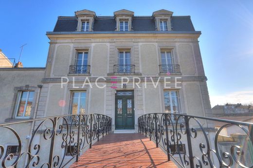 Luxe woning in Pont-à-Mousson, Meurthe et Moselle