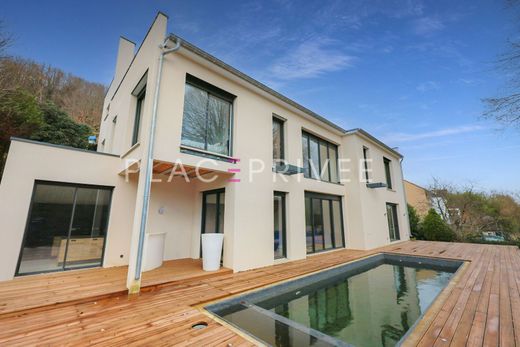 Luxury home in Liverdun, Meurthe et Moselle