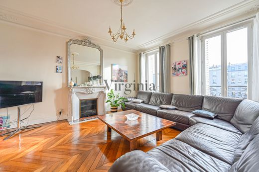 Apartment in Saint-Mandé, Val-de-Marne