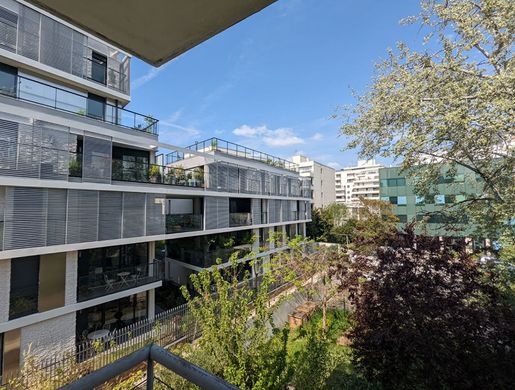 Apartment in Boulogne-Billancourt, Hauts-de-Seine