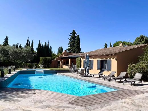 Maison de luxe à Brignoles, Var