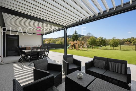 Luxury home in Saint-Léonard, Vosges
