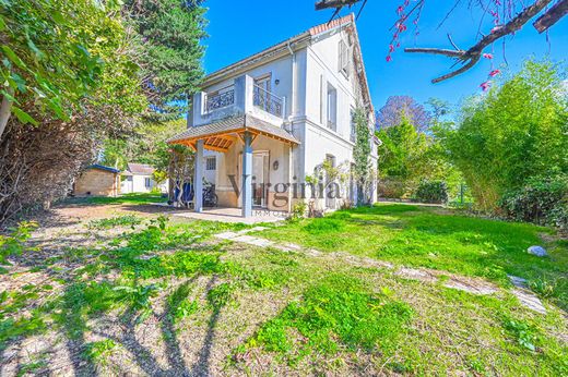 Luxury home in Nogent-sur-Marne, Val-de-Marne