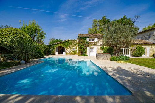 Luxury home in Saint-Loubès, Gironde