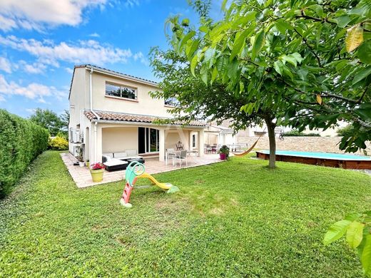Luxus-Haus in Aussonne, Haute-Garonne