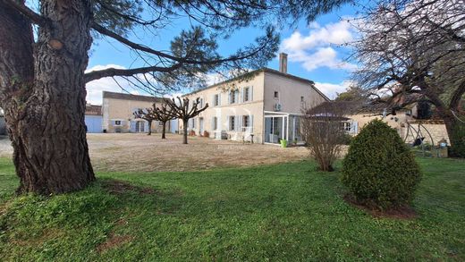 Segonzac, Charenteの高級住宅