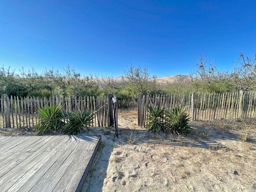 Casa di lusso a Hourtin, Gironda