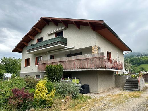 Luksusowy dom w Seyssel, Haute-Savoie