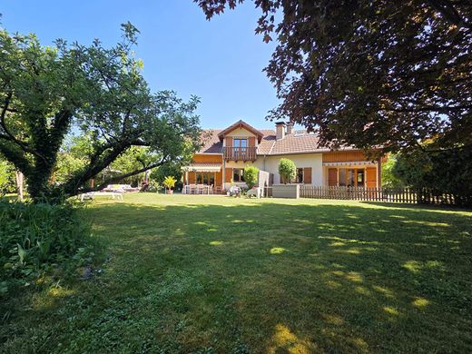 Maison de luxe à Viry, Haute-Savoie
